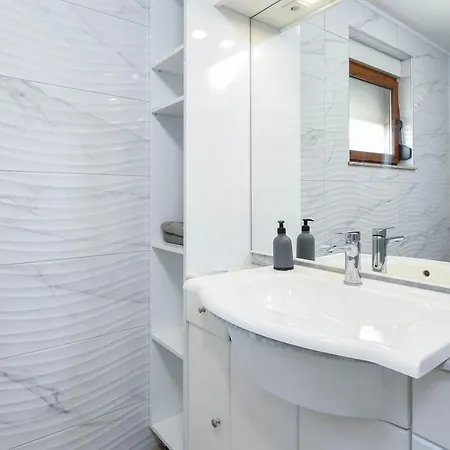 Apartmán Lidija *