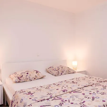 Apartment Lidija *